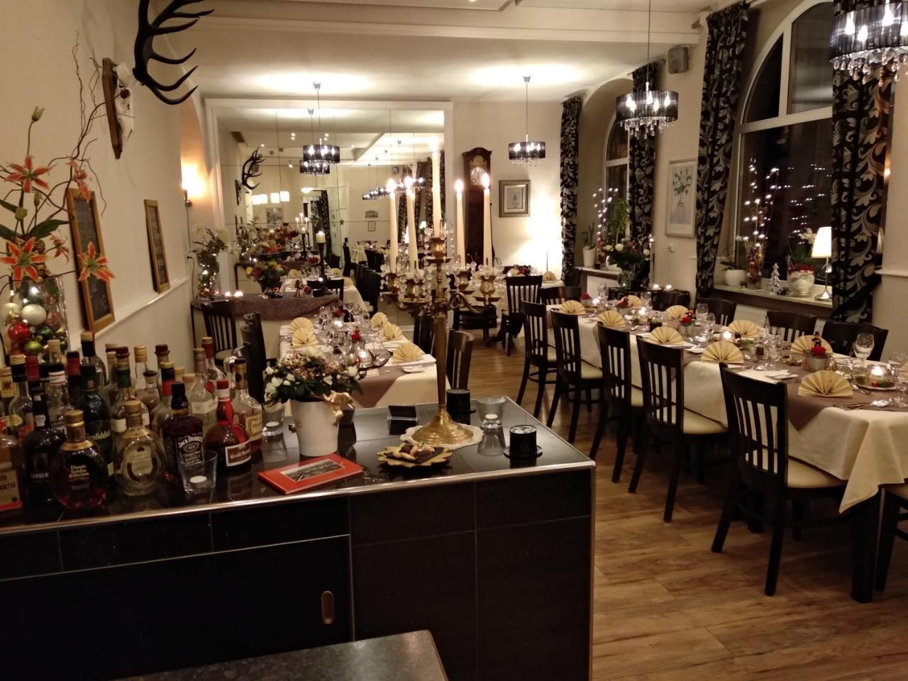 Hotel Jaegerhof マイエン エクステリア 写真