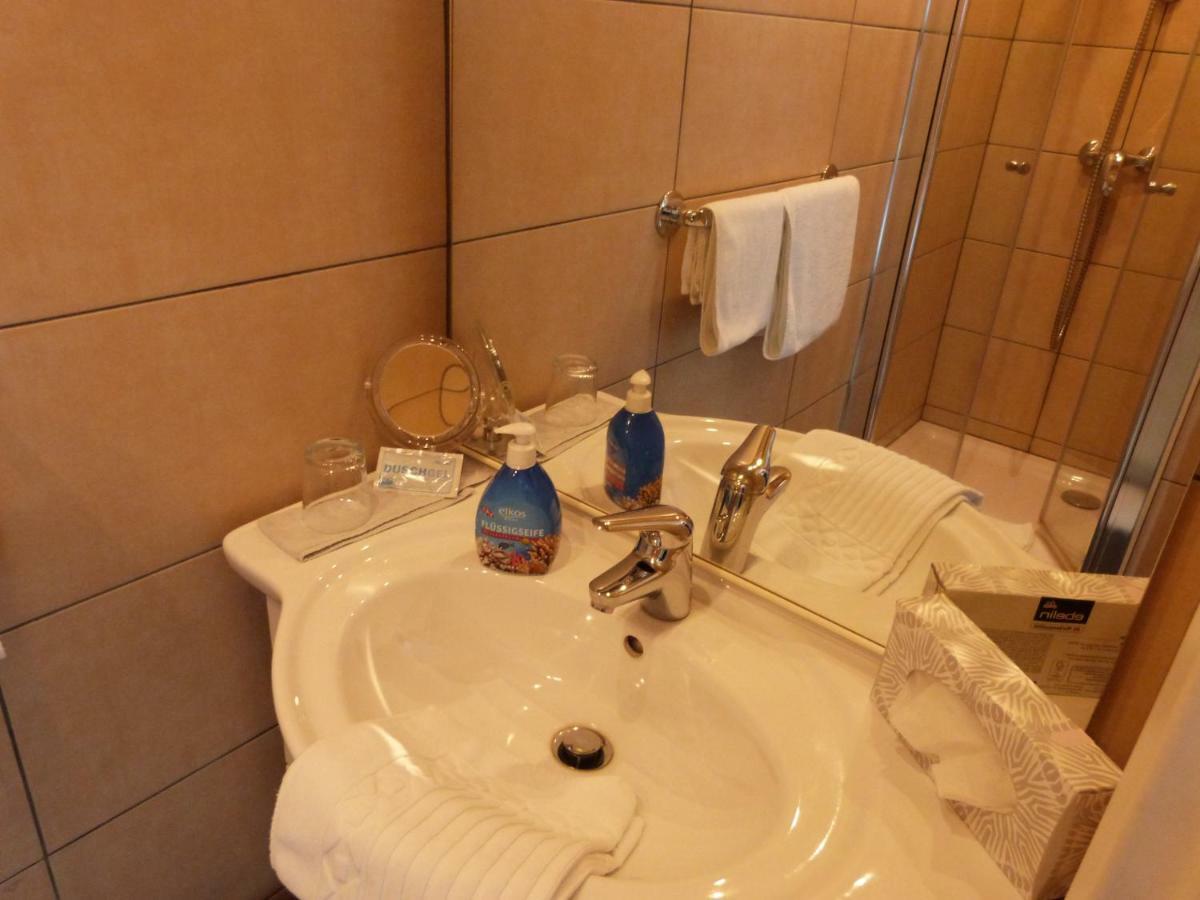 Hotel Jaegerhof マイエン エクステリア 写真